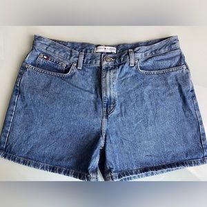 Tommy Hilfiger Jean Shorts Mom Style Size 14
